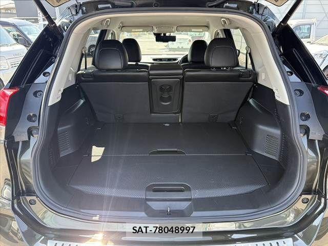 Nissan X-TRAIL 2017-06 6999285-15