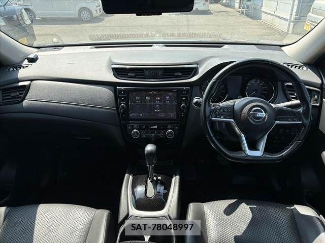 Nissan X-TRAIL 2017-06 6999285-1
