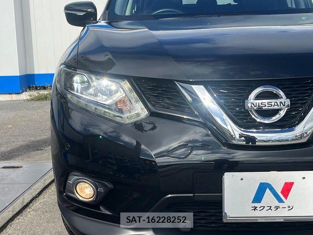 Nissan X-TRAIL 2015-03 7021938-12
