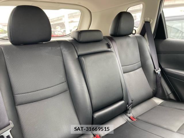 Nissan X-TRAIL 2014-01 7061511-14
