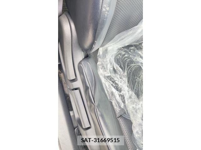 Nissan X-TRAIL 2014-01 7061511-29