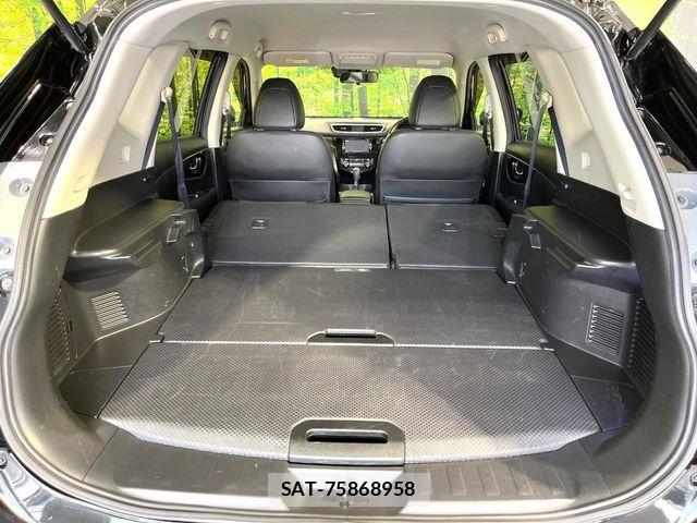 Nissan X-TRAIL 2017-04 7061506-9