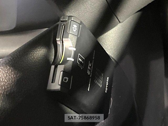 Nissan X-TRAIL 2017-04 7061506-6
