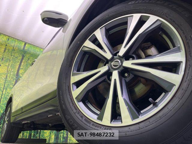 Nissan X-TRAIL 2018-06 7227554-12