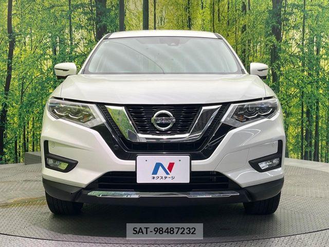 Nissan X-TRAIL 2018-06 7227554-13