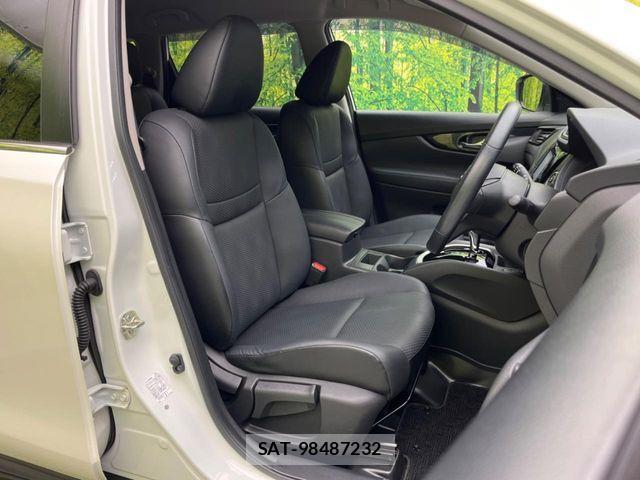 Nissan X-TRAIL 2018-06 7227554-7