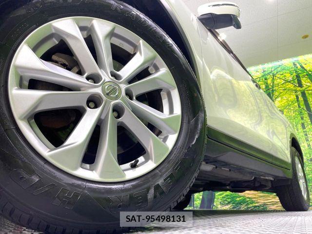Nissan X-TRAIL 2015-08 7227544-14