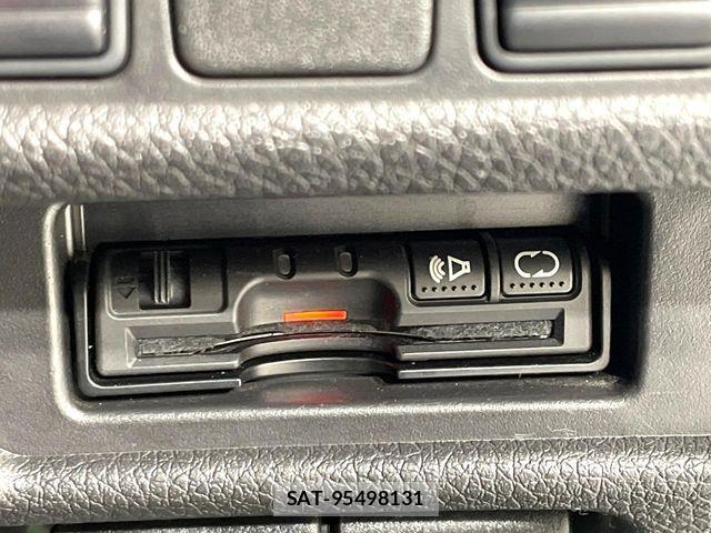 Nissan X-TRAIL 2015-08 7227544-5
