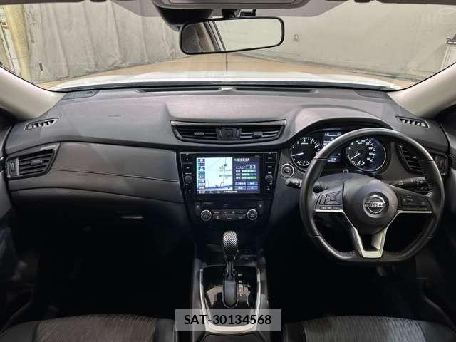 Nissan X-TRAIL 2017-09 7227552-17