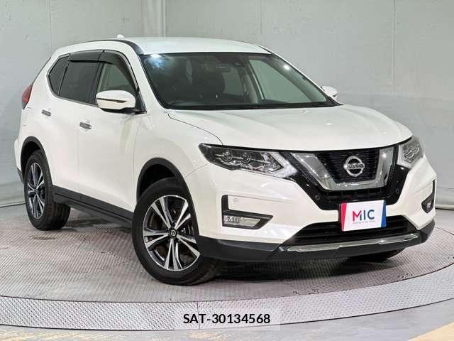 Nissan X-TRAIL 2017-09 7227552-1