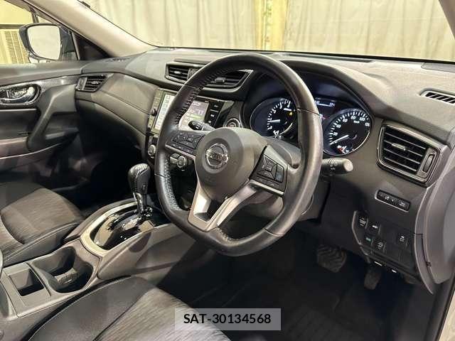 Nissan X-TRAIL 2017-09 7227552-8