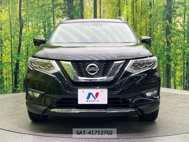 Nissan X-TRAIL 2017-08 7227551-13