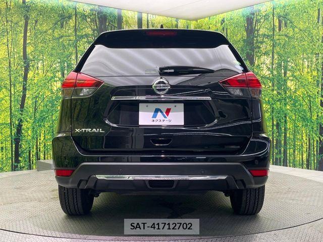 Nissan X-TRAIL 2017-08 7227551-14