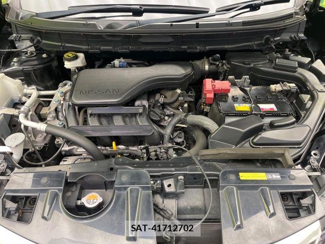 Nissan X-TRAIL 2017-08 7227551-17