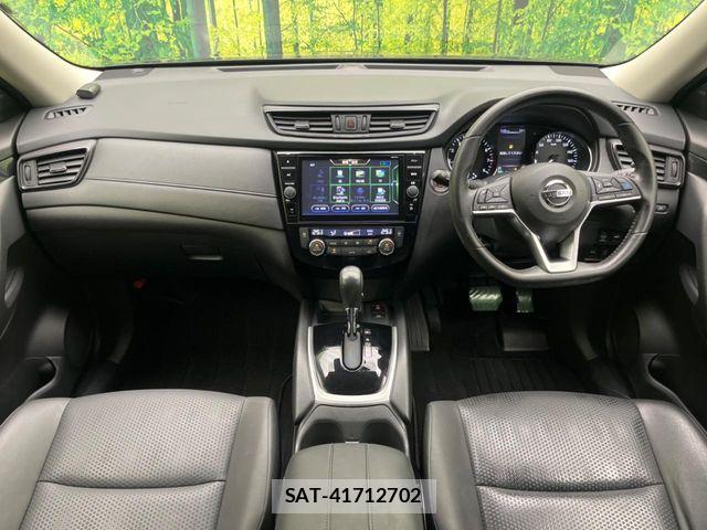 Nissan X-TRAIL 2017-08 7227551-1