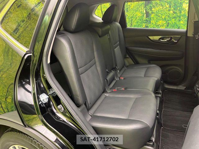 Nissan X-TRAIL 2017-08 7227551-8