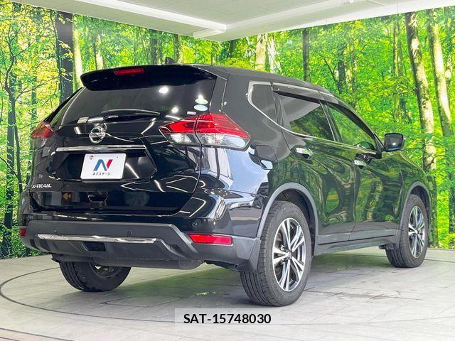 Nissan X-TRAIL 2017-11 7227550-16