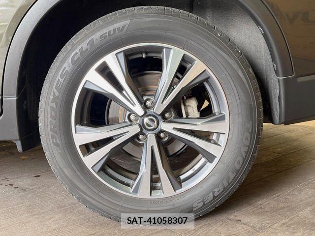 Nissan X-TRAIL 2017-06 7227549-12