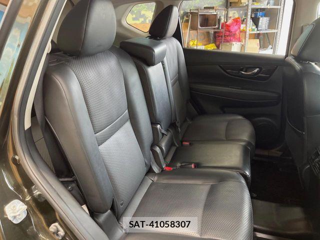 Nissan X-TRAIL 2017-06 7227549-8