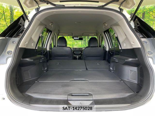 Nissan X-TRAIL 2016-04 7227547-9