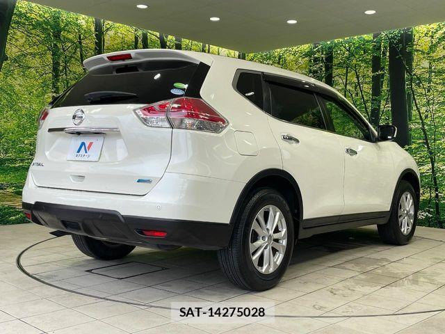 Nissan X-TRAIL 2016-04 7227547-16