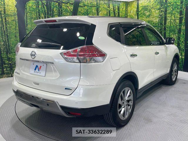 Nissan X-TRAIL 2016-11 7227548-17
