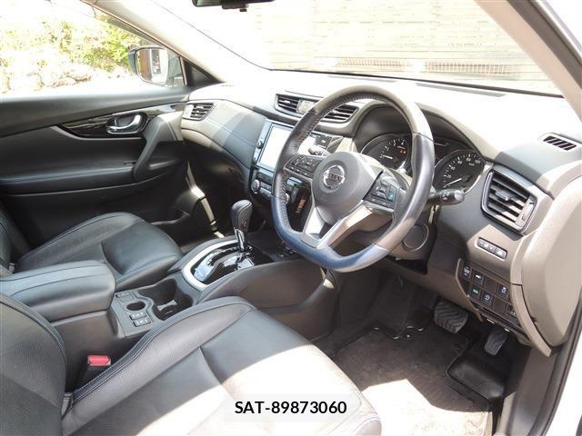 Nissan X-TRAIL 2020-05 7252925-21