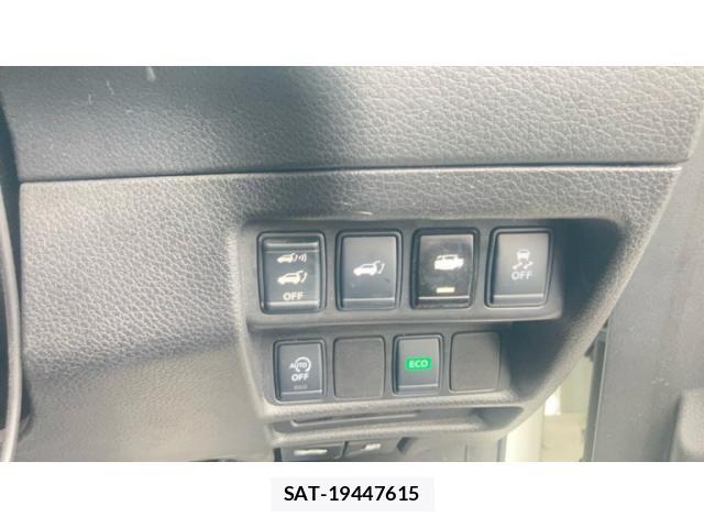 Nissan X-TRAIL 2016-12 7273318-13