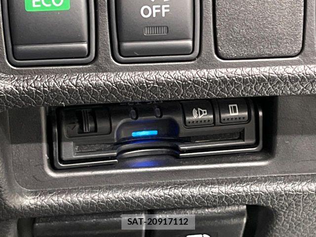 Nissan X-TRAIL 2017-09 7273319-4