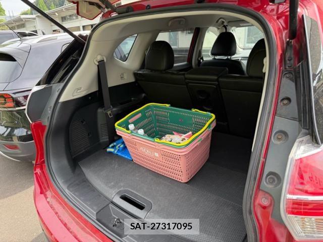 Nissan X-TRAIL 2014-09 7261883-16