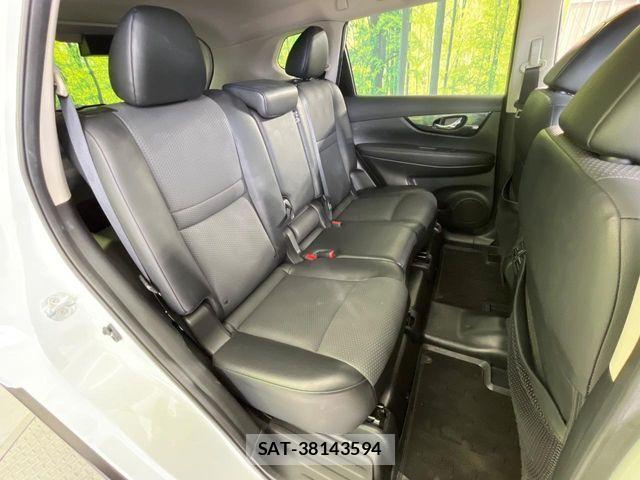 Nissan X-TRAIL 2017-09 7331409-9