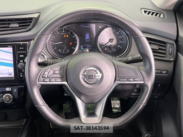 Nissan X-TRAIL 2017-09 7331409-11