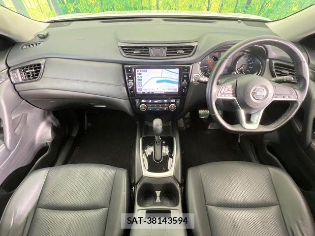 Nissan X-TRAIL 2017-09 7331409-2