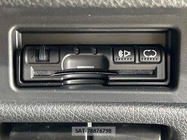 Nissan X-TRAIL 2015-06 7332727-6