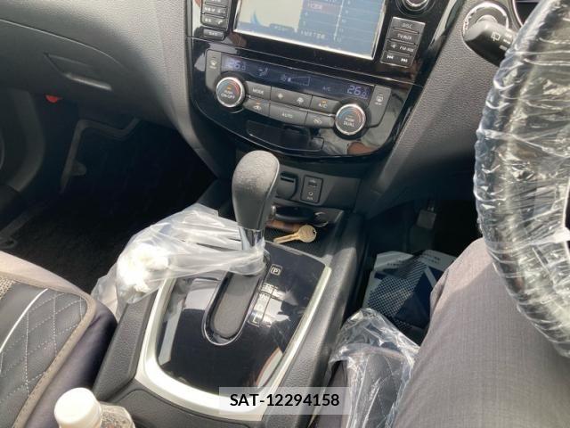 Nissan X-TRAIL 2014-03 7331420-21