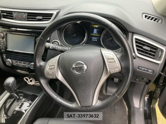 Nissan X-TRAIL 2016-07 7331417-12