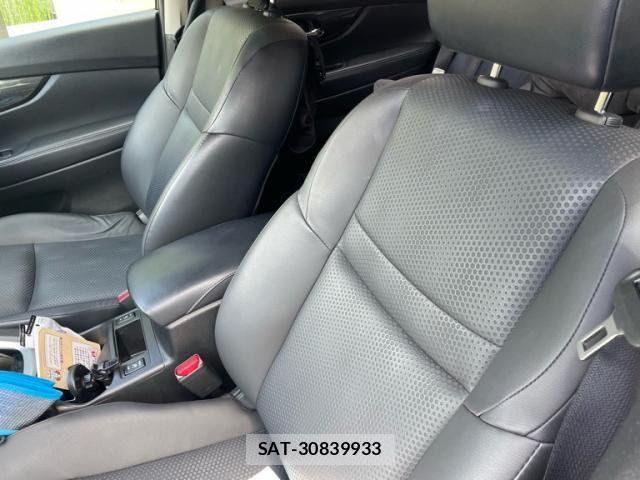 Nissan X-TRAIL 2016-11 7331419-12