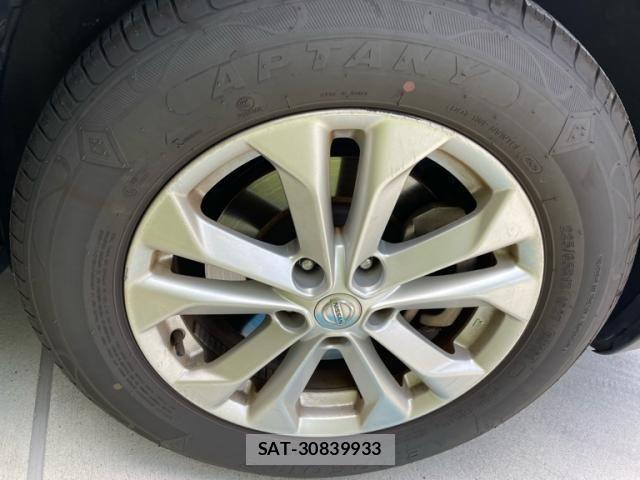 Nissan X-TRAIL 2016-11 7331419-7
