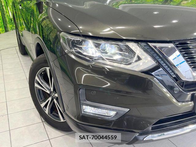 Nissan X-TRAIL 2017-07 7331408-11