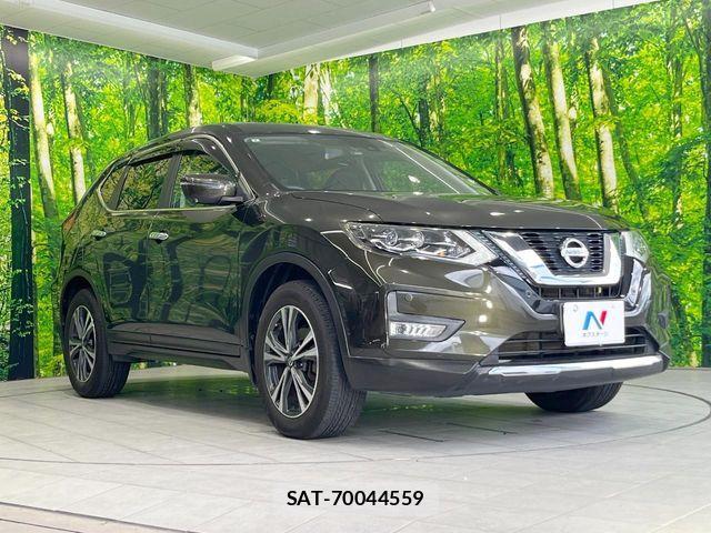Nissan X-TRAIL 2017-07 7331408-15