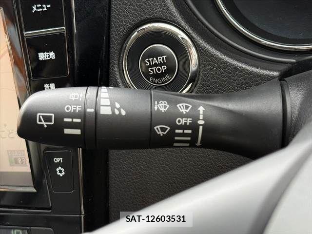 Nissan X-TRAIL 2018-03 7360596-23