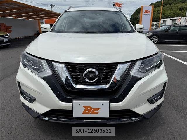 Nissan X-TRAIL 2018-03 7360596-8