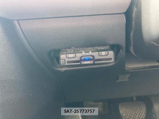 Nissan X-TRAIL 2007-11 7360598-17