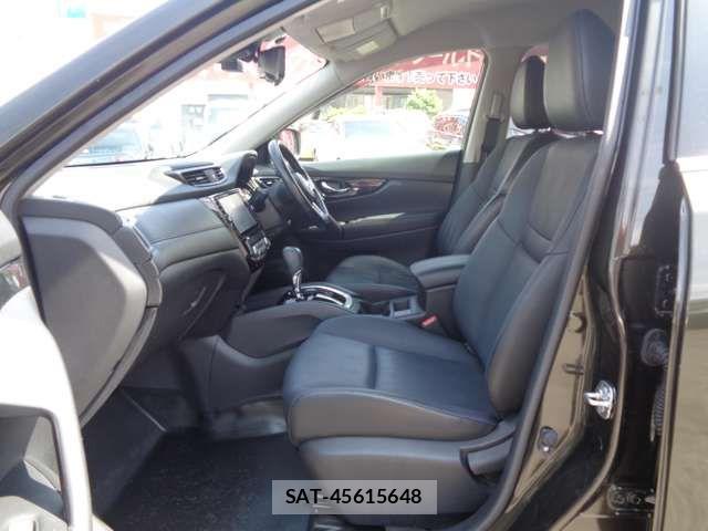 Nissan X-TRAIL 2019-06 7360592-12