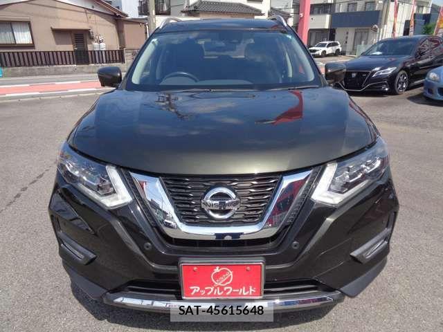 Nissan X-TRAIL 2019-06 7360592-5