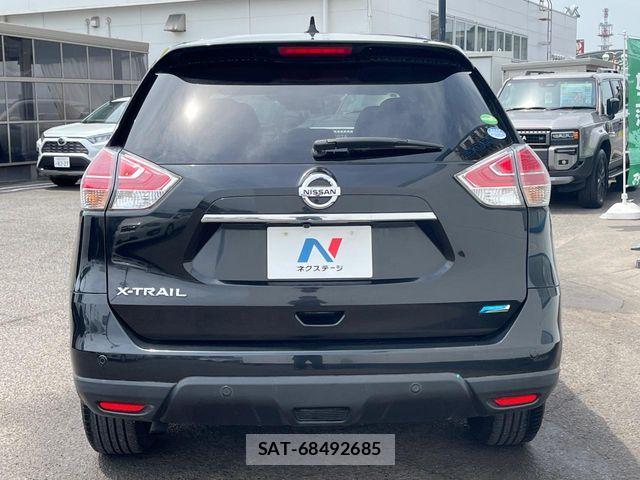 Nissan X-TRAIL 2016-11 7394989-14