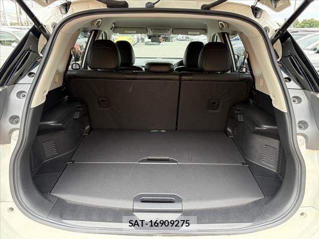Nissan X-TRAIL 2015-02 7394986-18