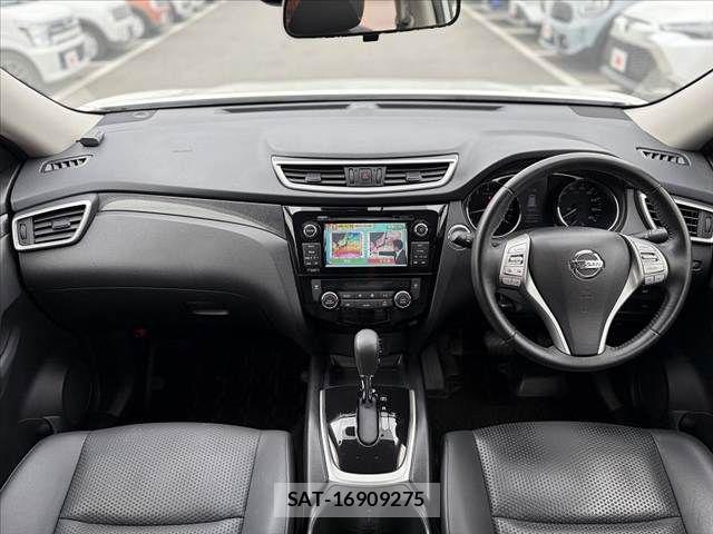 Nissan X-TRAIL 2015-02 7394986-1