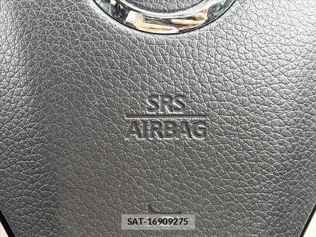 Nissan X-TRAIL 2015-02 7394986-28