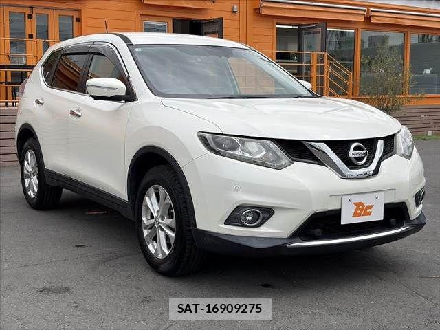 Nissan X-TRAIL 2015-02 7394986-7